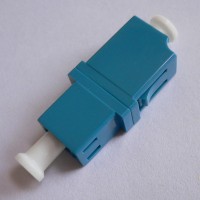 Simplex Plastic LC Fiber Optic Adapter Blue Color Ceramic Sleeve