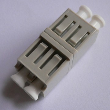 Duplex Plastic LC Dual Latch Fiber Adapter Beige Color Ceramic Sleeve