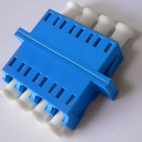 Quad Plastic LC Slotted Fiber Optic Adapter Blue Color Ceramic Sleeve