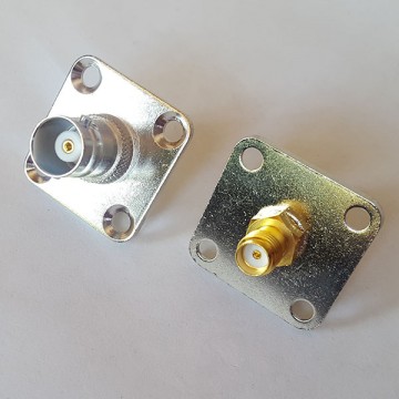 4 Hole Panel Mount 25x25mm BNC Female to SMA Female RF Adapter